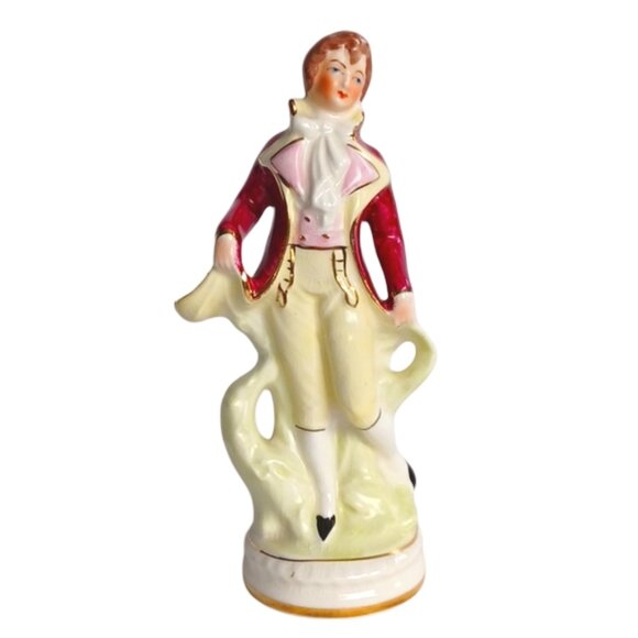 Vintage Coventry USA Colonial Style Man Figurine - Picture 1 of 7